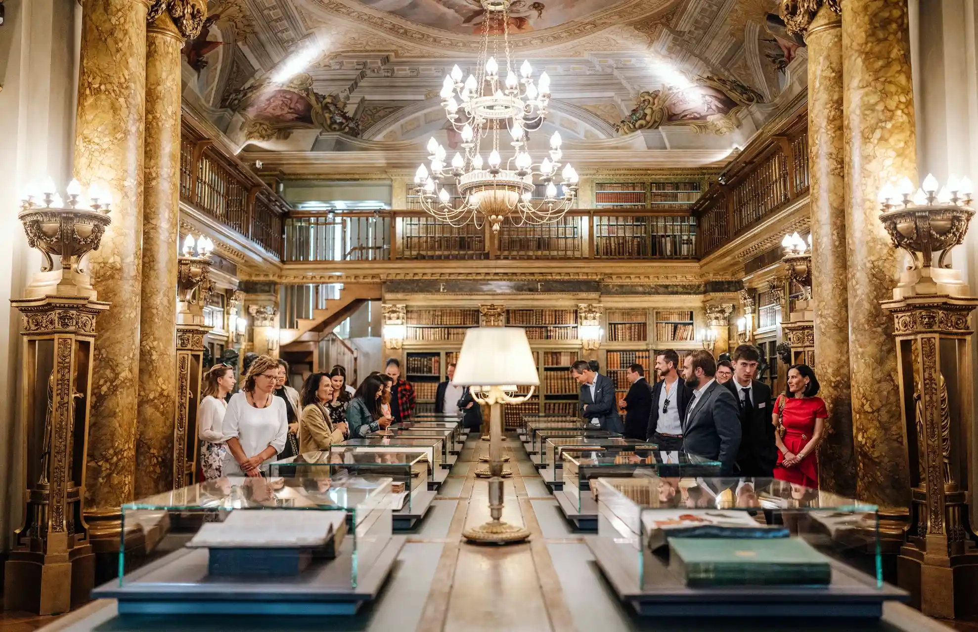 LGT Bank (c) Nadine Studeny19