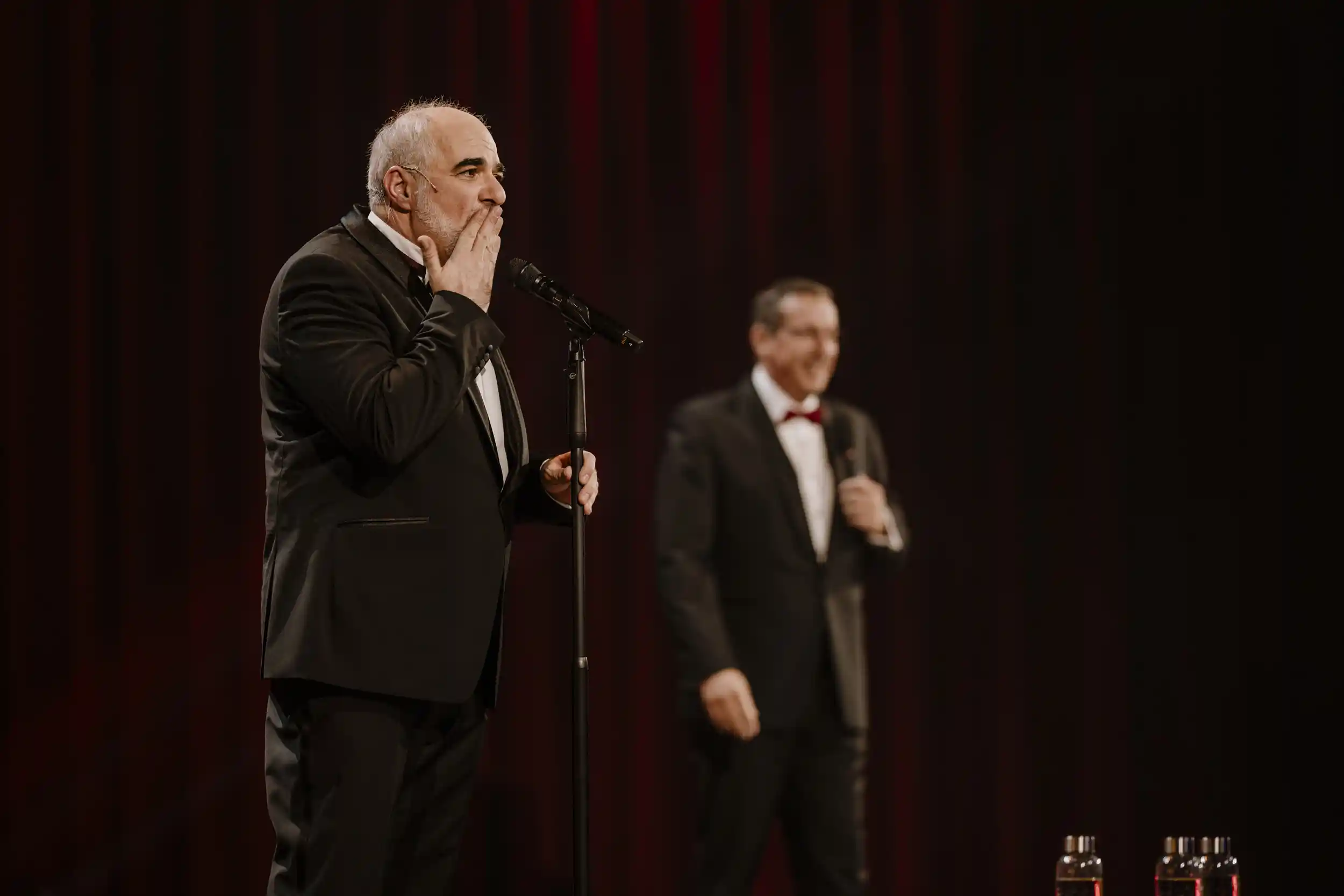 Schlageranfall Globe (c) Nadine Studeny 20