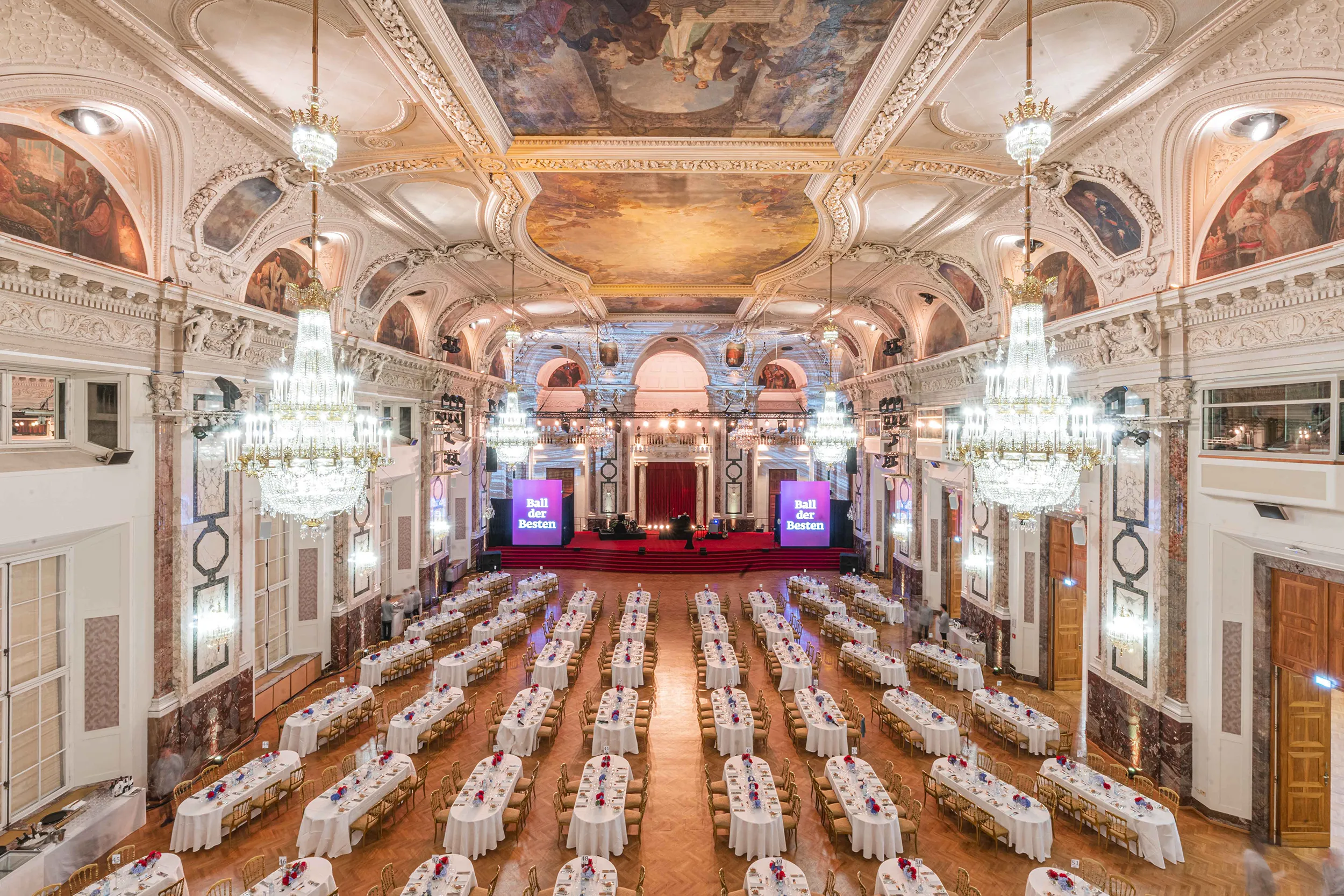Hofburg (c) Nadine Studeny32